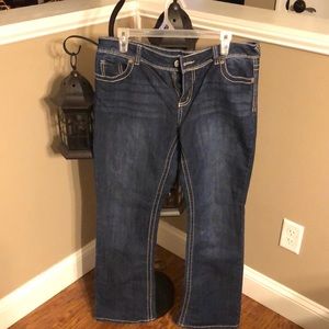 Maurices straight 11/12 reg jeans